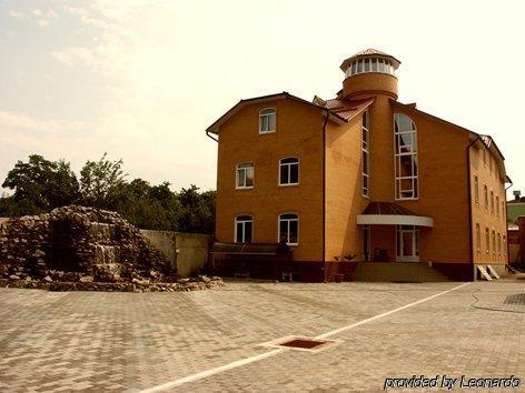 Pan Hotel Sumy Bagian luar foto