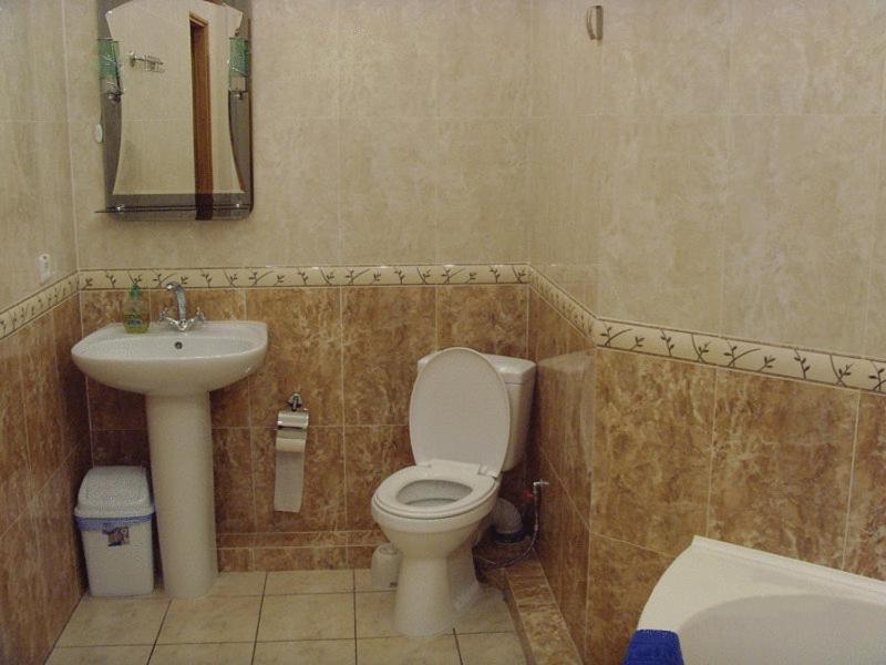 Pan Hotel Sumy Bagian luar foto